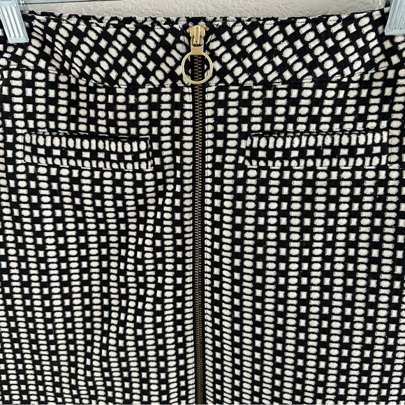 Express Black and White A-line Mini Skirt - Picture 3 of 8